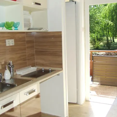Studio In Balaton 33188 Appartamento *